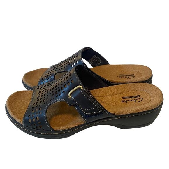 Clark’s Hayla Slip-On Navy Blue Leather Sandals in Ladies Size 7. - Picture 3 of 8